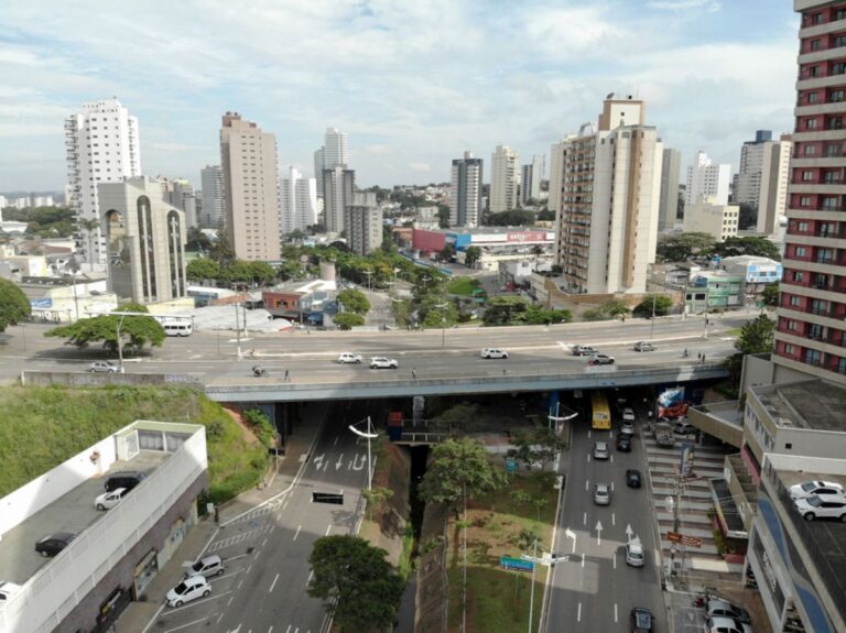 tempo-em-jundiai:-frente-fria-chega-nesta-sexta-(27)